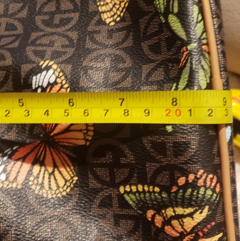 Gianna Butterfly 🦋 Purse 👜 - Picture 13 of 17